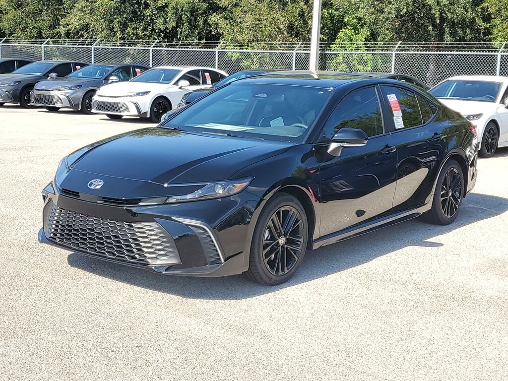 New 2026 Toyota Camry SE Sedan