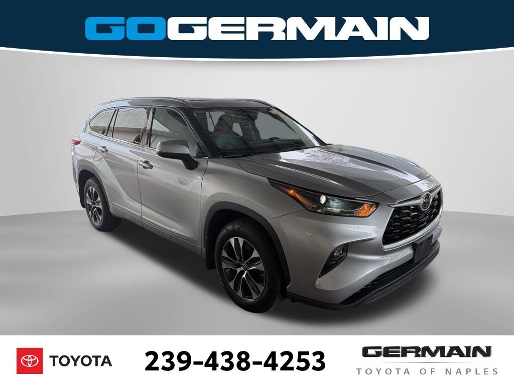 Used 2022 Toyota Highlander XLE SUV