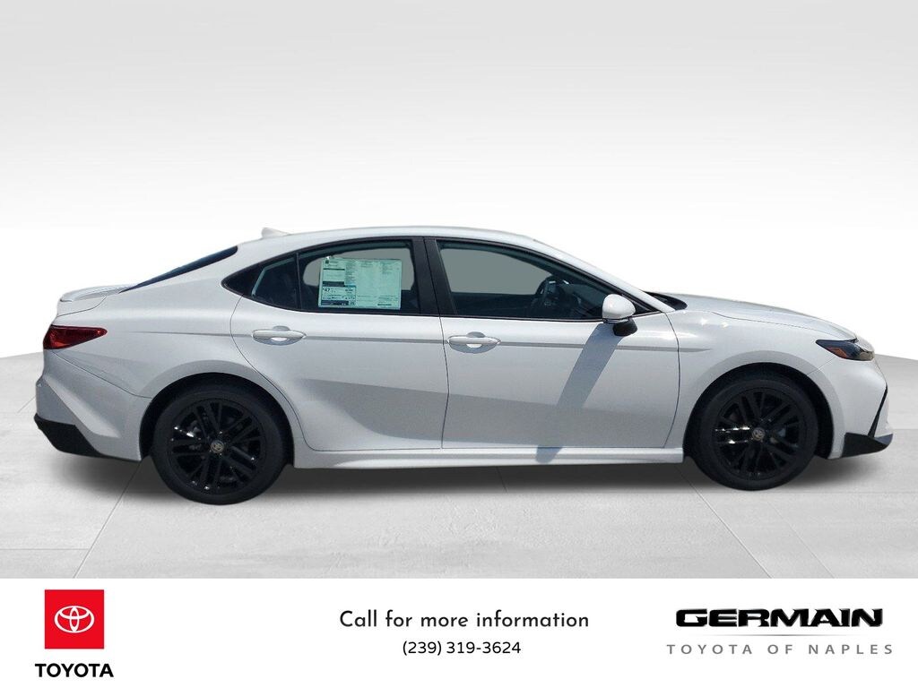 New 2025 Toyota Camry SE Sedan