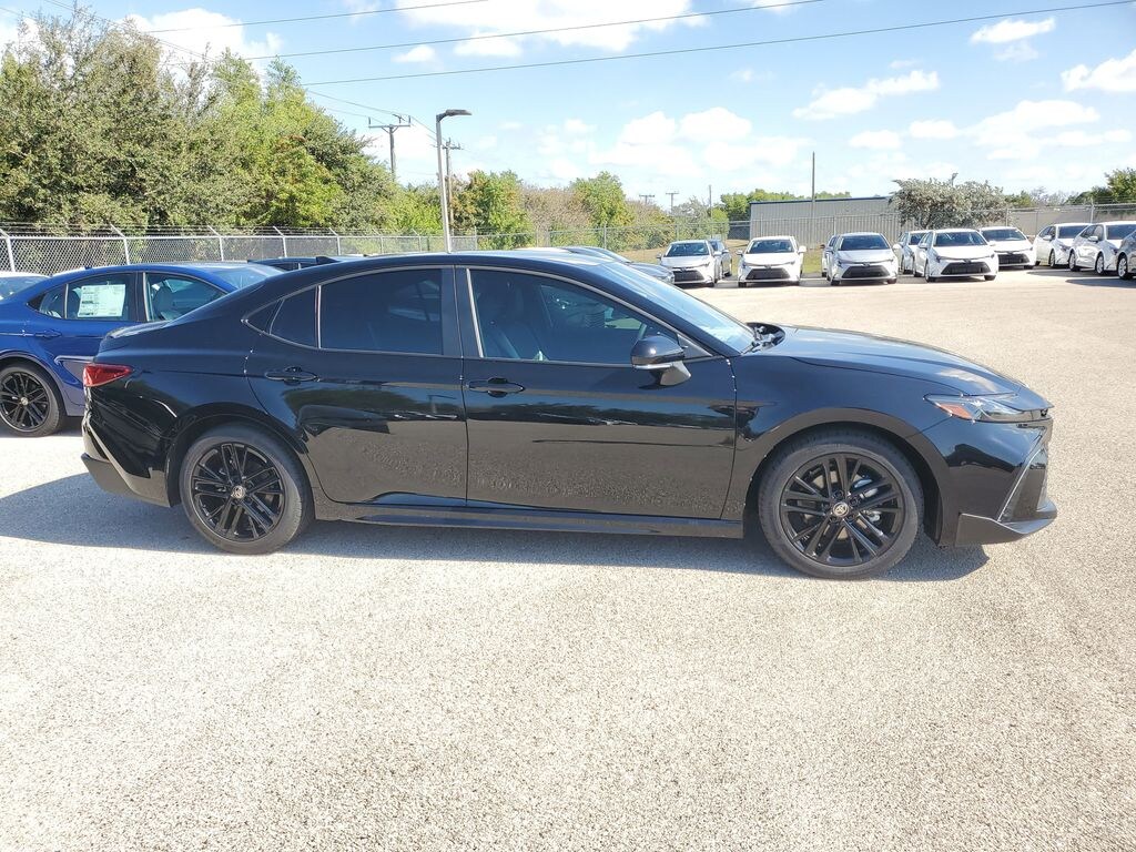 New 2026 Toyota Camry SE Sedan