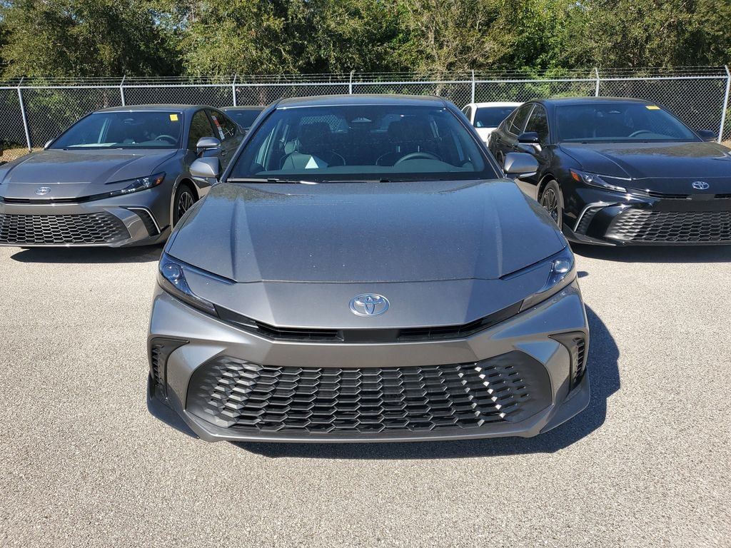 New 2026 Toyota Camry SE Sedan