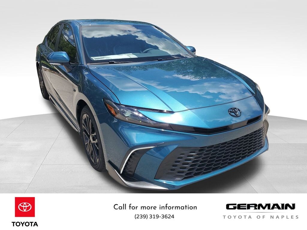 New 2025 Toyota Camry SE Sedan