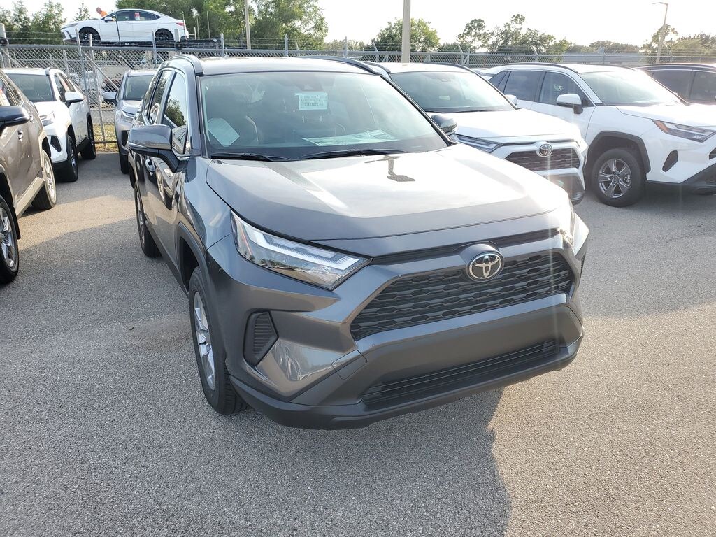 New 2025 Toyota RAV4 Hybrid XLE SUV