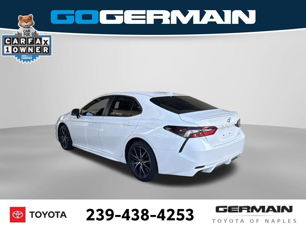 Used 2024 Toyota Camry SE Sedan