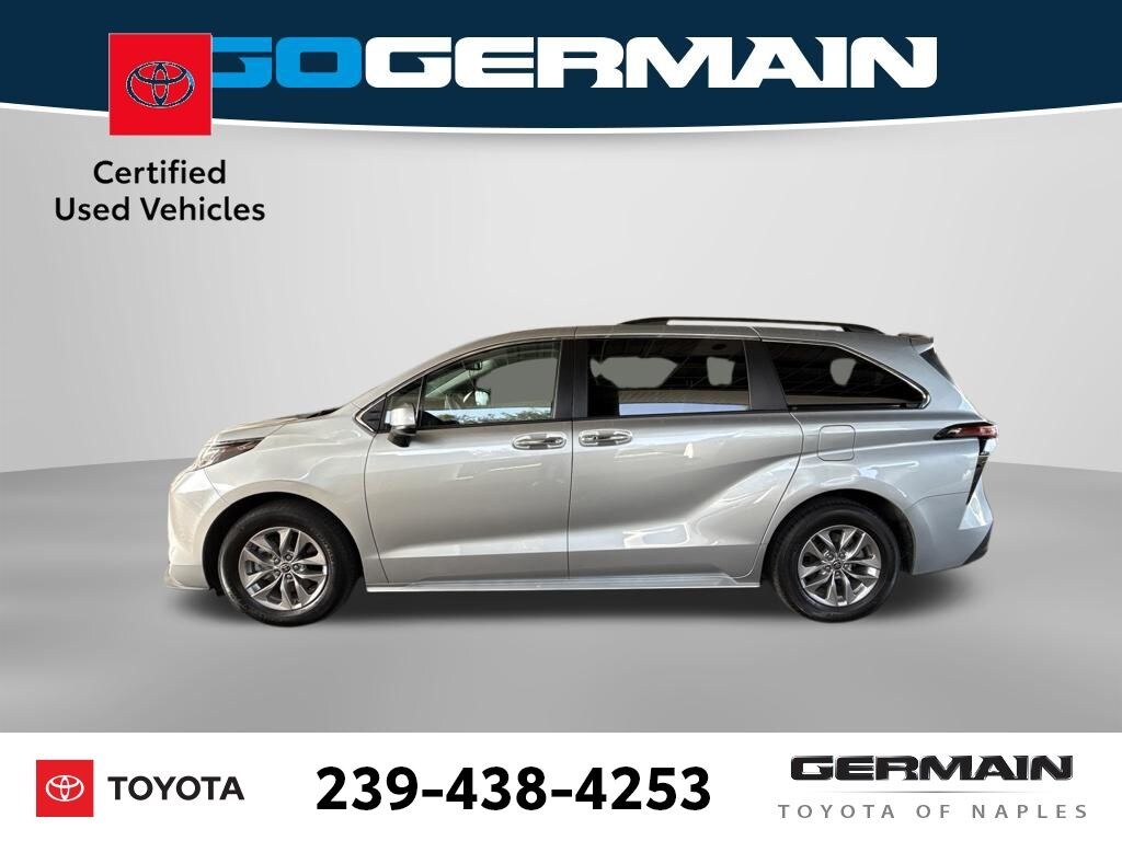 Certified 2022 Toyota Sienna XLE Van Passenger Van