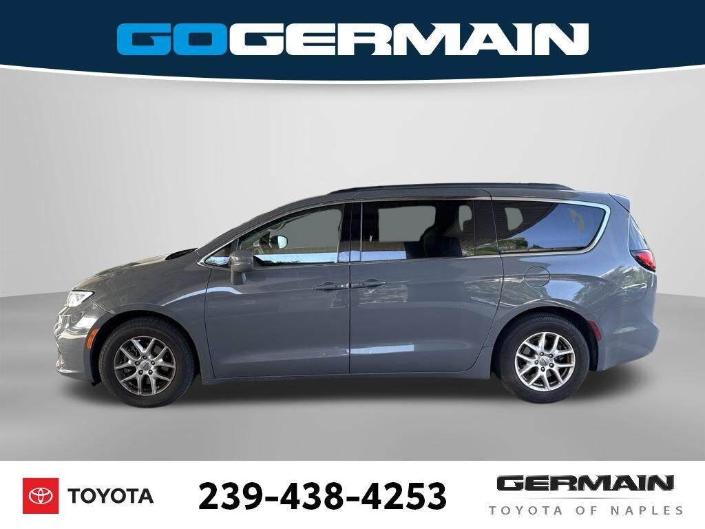 Used 2022 Chrysler Pacifica Touring L Van Passenger Van