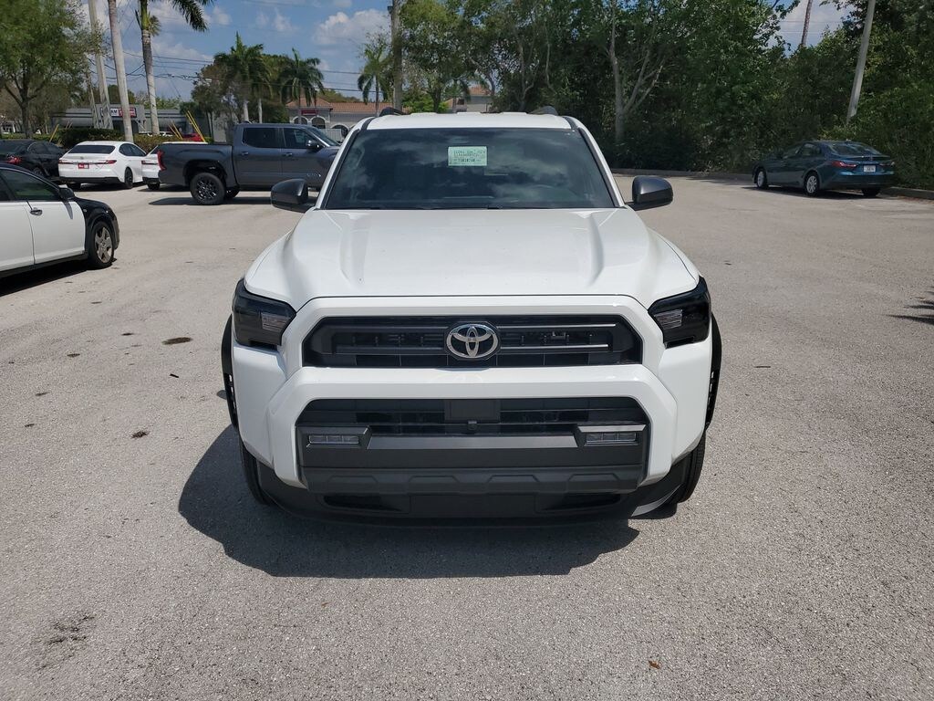 New 2026 Toyota 4Runner SR5 SUV