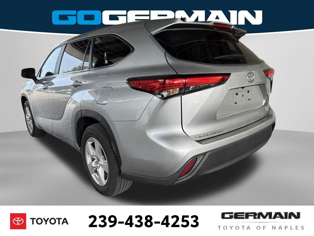 Used 2023 Toyota Highlander SUV