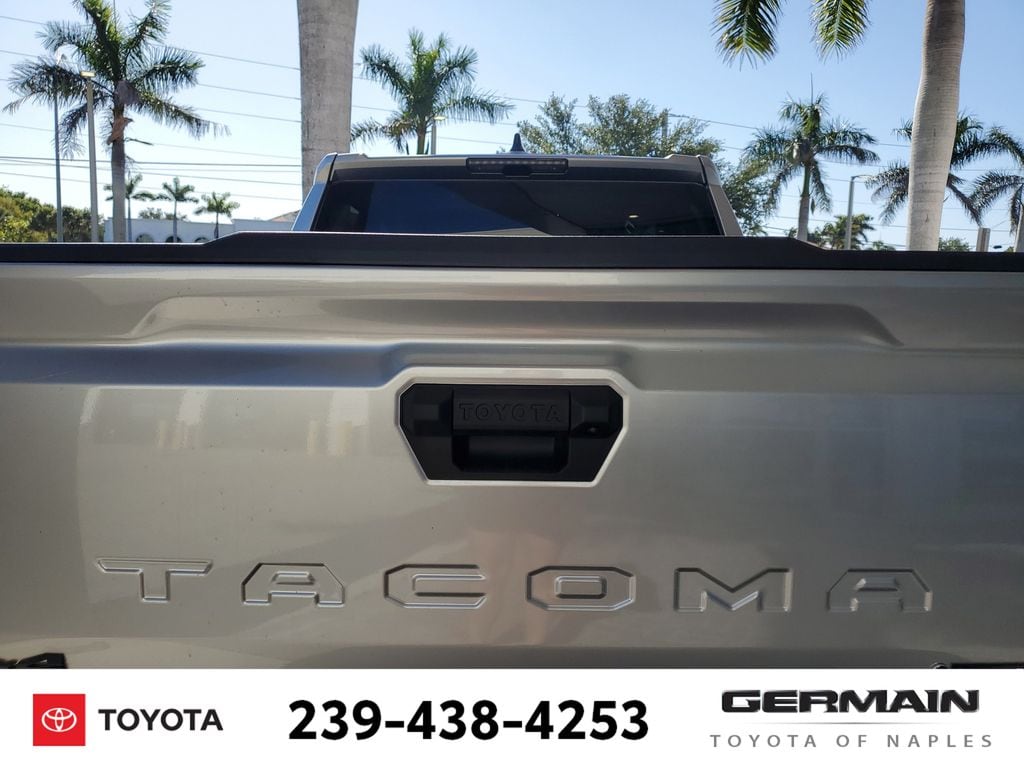 2025 Toyota Tacoma TRD Sport - Photo 15