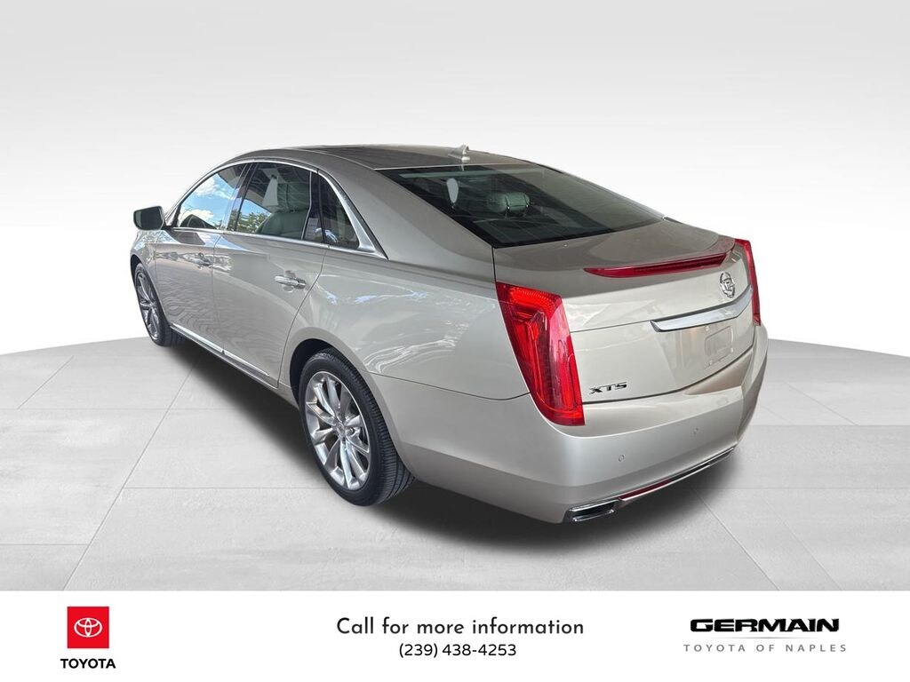 Used 2013 CADILLAC XTS Luxury Sedan