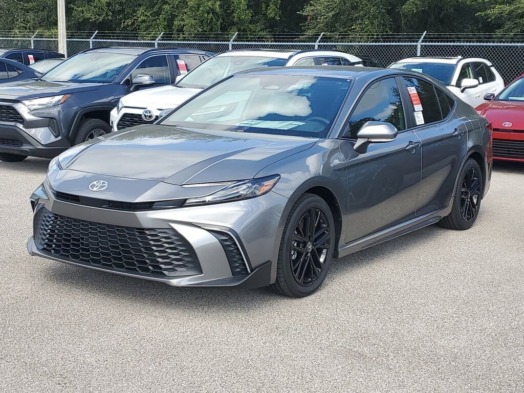 New 2026 Toyota Camry SE Sedan