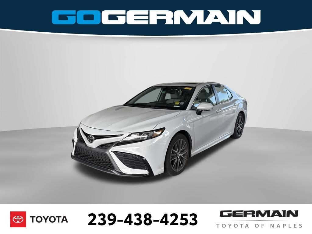 Used 2023 Toyota Camry SE Sedan