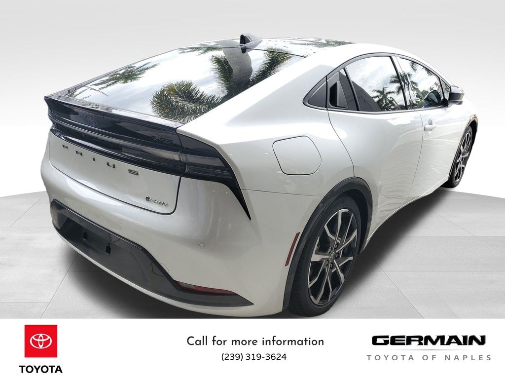 New 2025 Toyota Prius Plug-in Hybrid XSE Hatchback