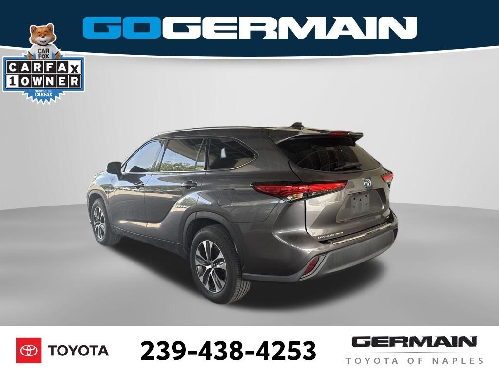 Used 2021 Toyota Highlander Hybrid XLE SUV