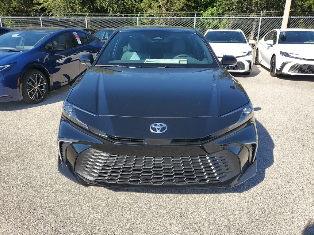 New 2026 Toyota Camry SE Sedan