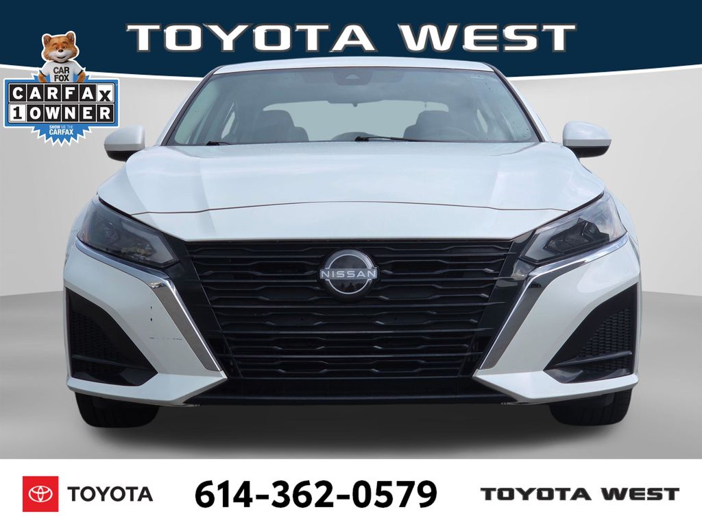 Used 2023 Nissan Altima 2.5 SV Sedan
