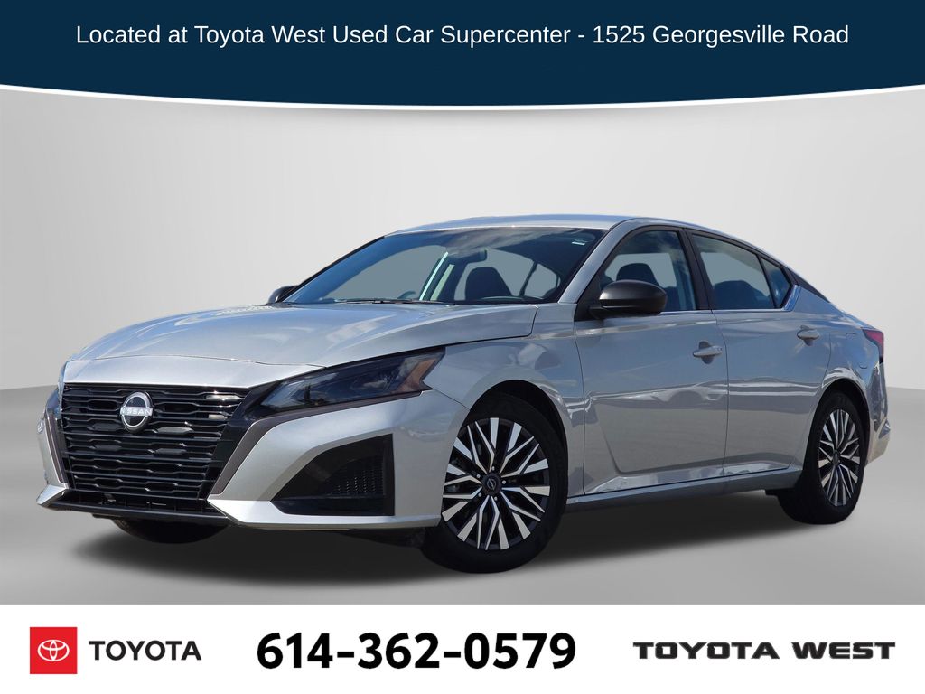 Used 2026 Nissan Altima SV Sedan