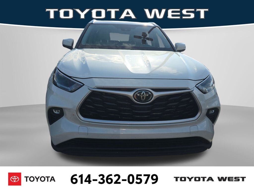 Used 2021 Toyota Highlander XLE SUV