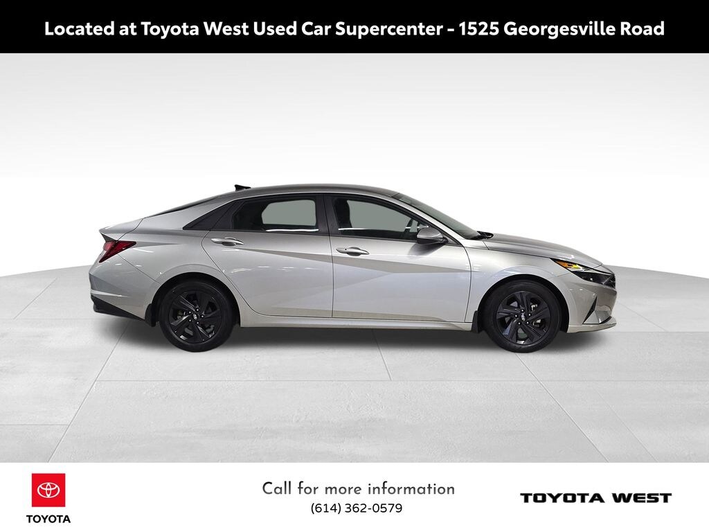 Used 2023 Hyundai Elantra SEL Sedan