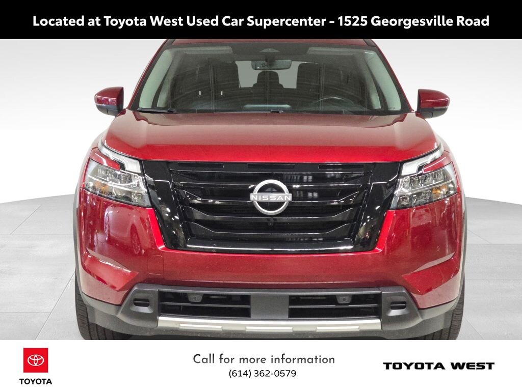 Used 2023 Nissan Pathfinder SL SUV