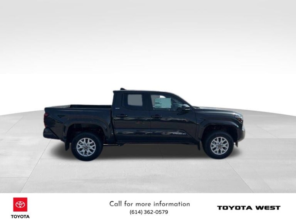 New 2025 Toyota Tacoma SR5 Truck Double Cab