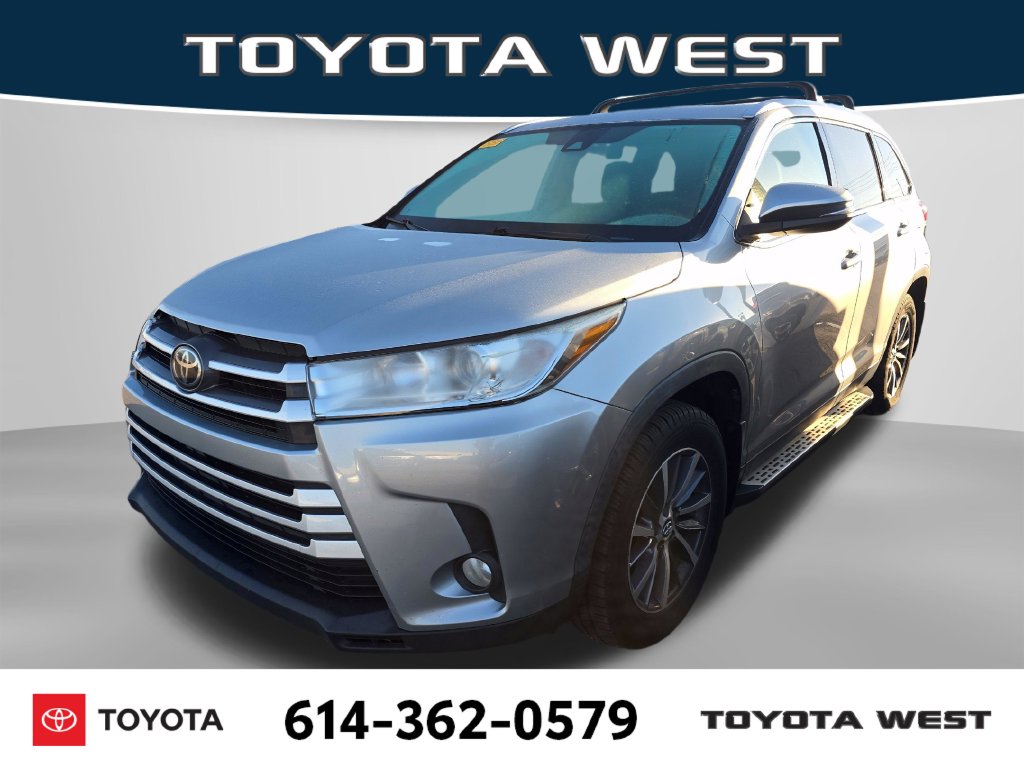 Used 2019 Toyota Highlander XLE V6 SUV