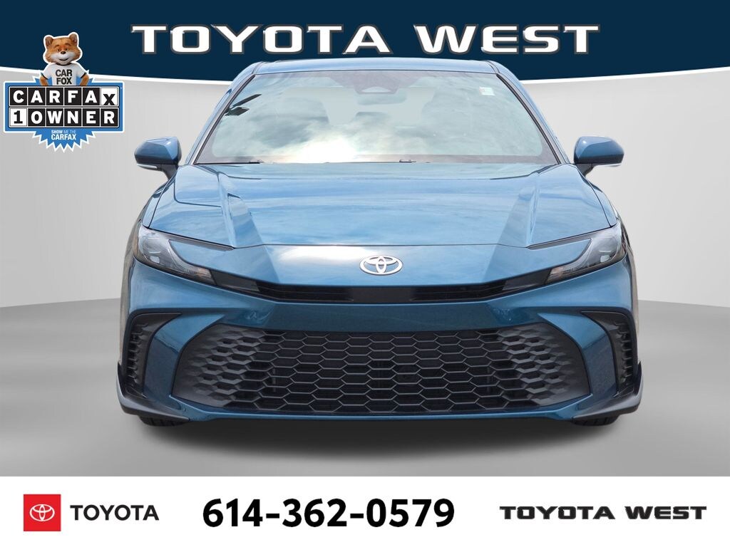 Used 2026 Toyota Camry SE Sedan