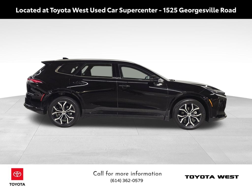 Used 2025 Toyota Crown Signia  SUV