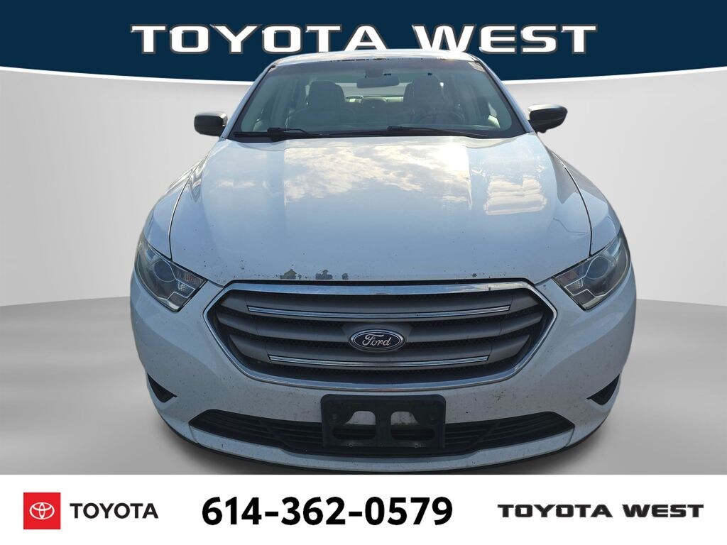 Used 2016 Ford Taurus SE Sedan