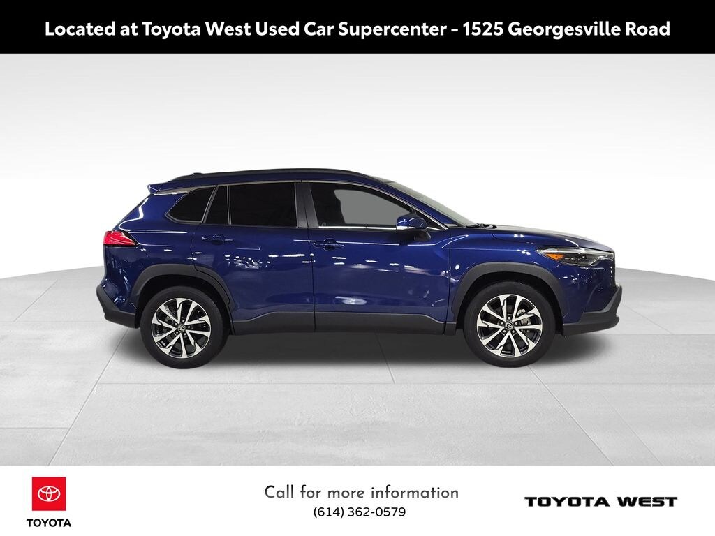 Used 2023 Toyota Corolla Cross XLE SUV