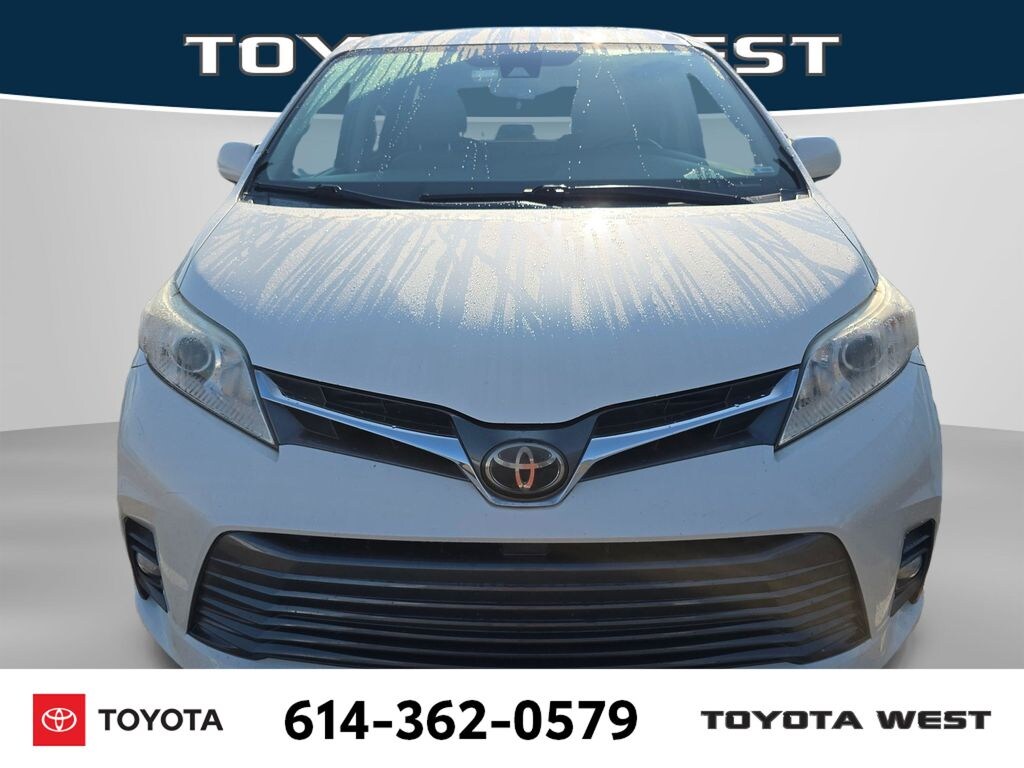 Used 2018 Toyota Sienna XLE 7 Passenger Van Passenger Van