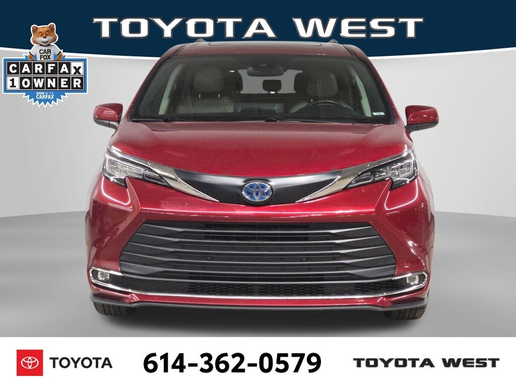 Used 2022 Toyota Sienna XLE Van Passenger Van
