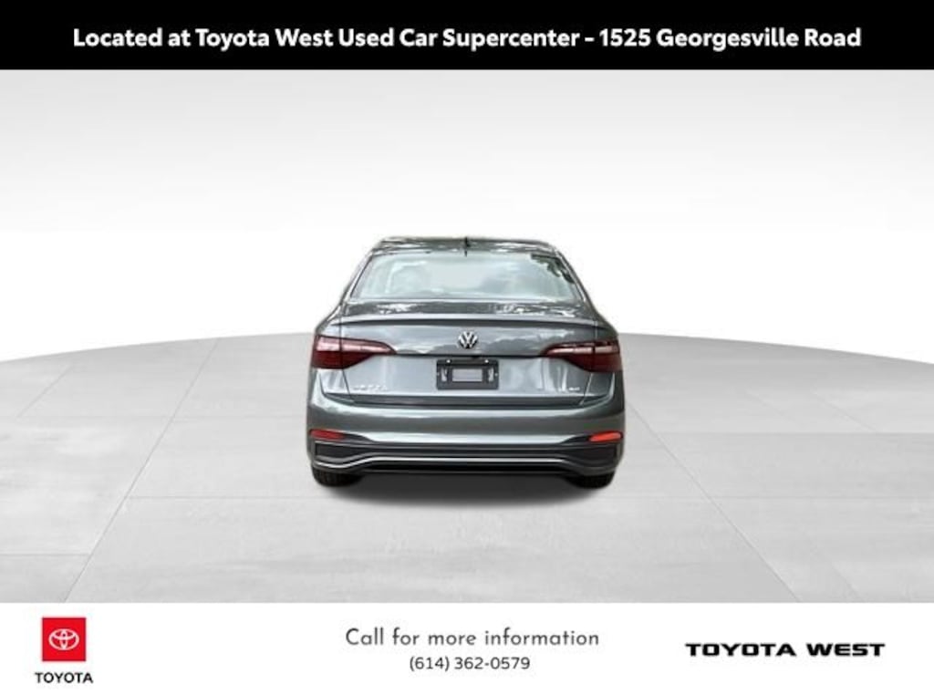 Used 2024 Volkswagen Jetta 1.5T SE Sedan