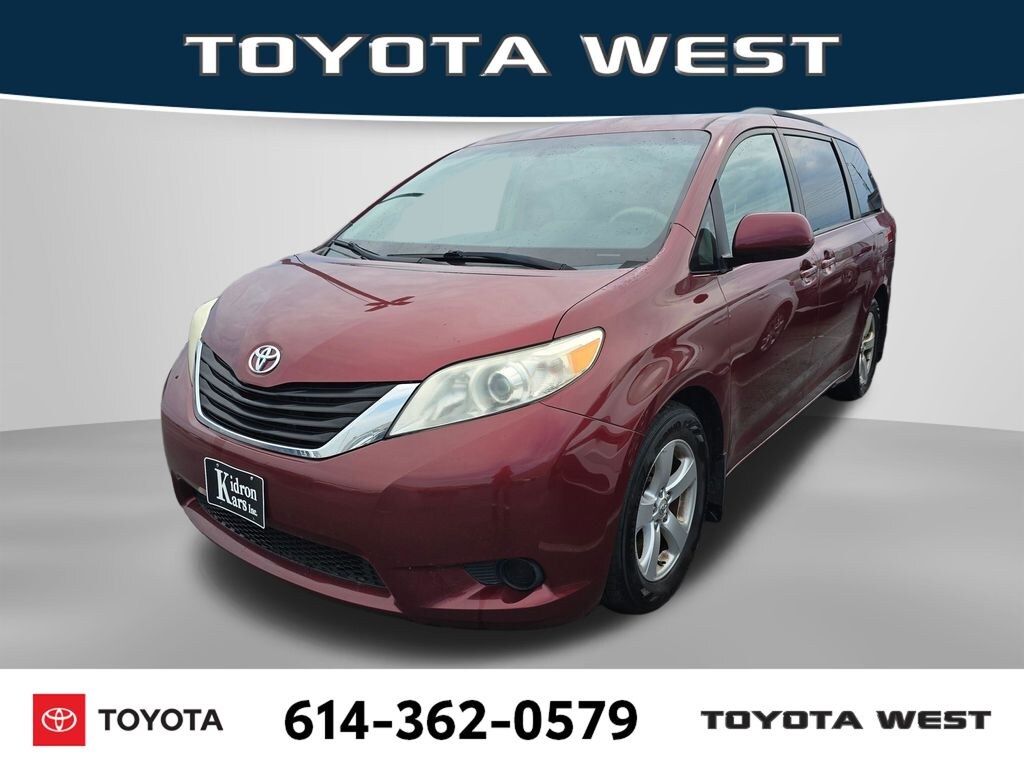 Used 2011 Toyota Sienna LE V6 Van
