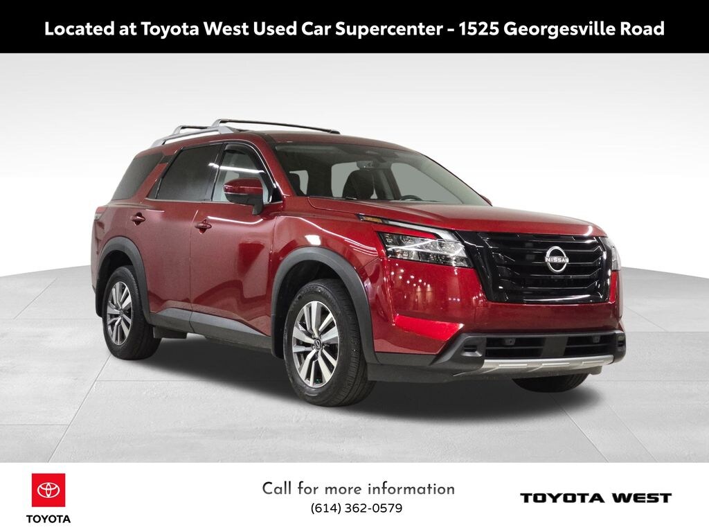 Used 2023 Nissan Pathfinder SL SUV