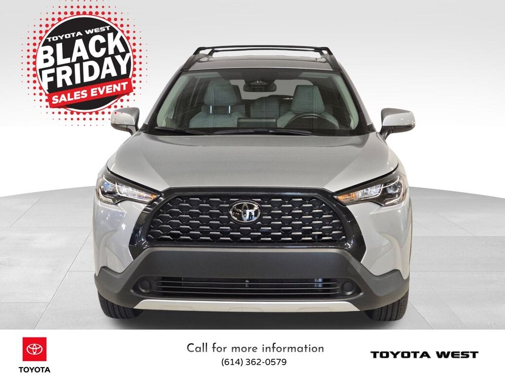 Used 2024 Toyota Corolla Cross LE SUV