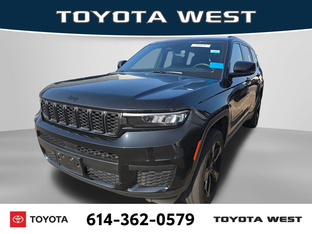 Used 2023 Jeep Grand Cherokee L Laredo SUV