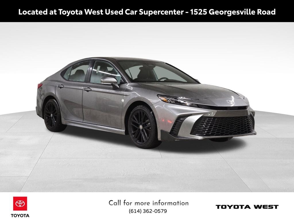 Used 2025 Toyota Camry SE Sedan