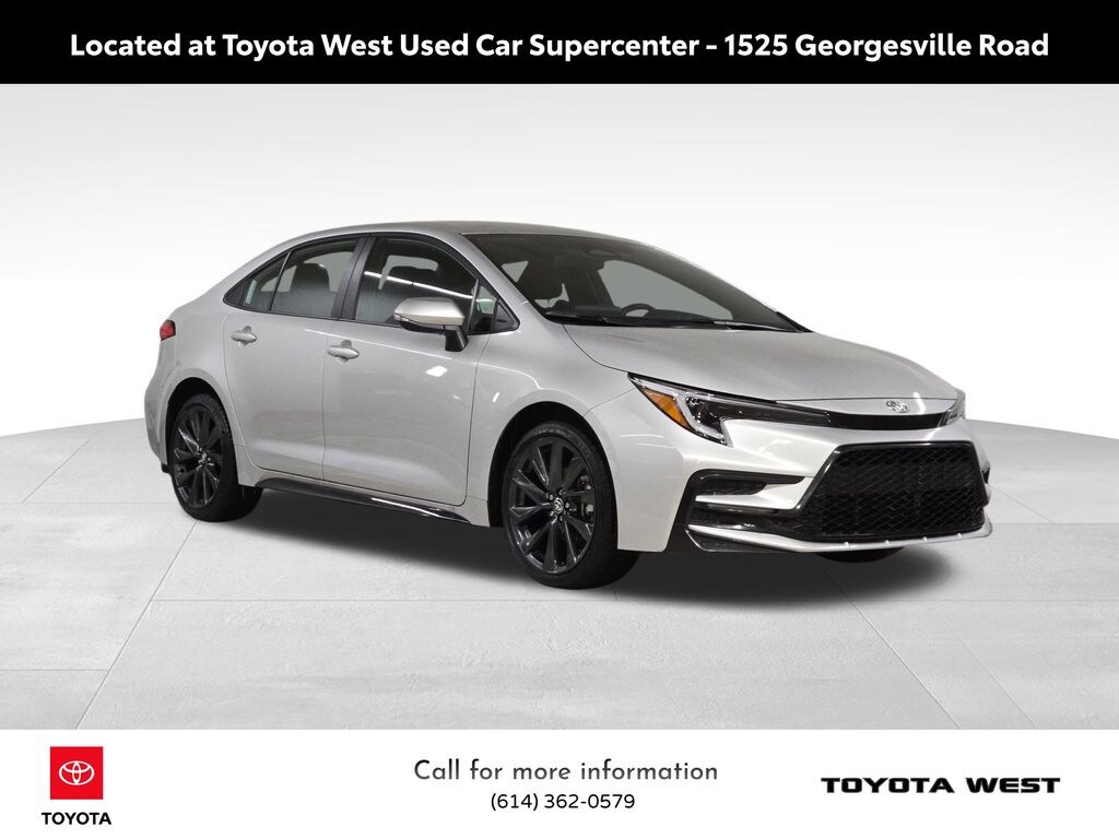 Used 2025 Toyota Corolla SE Sedan