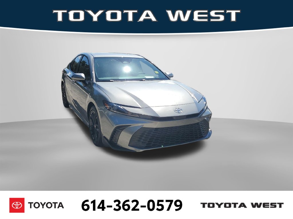 Used 2026 Toyota Camry SE Sedan
