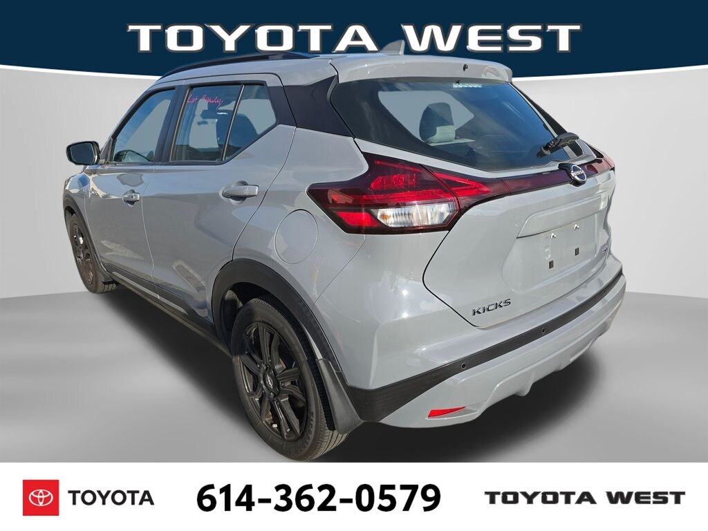 Used 2023 Nissan Kicks SR SUV