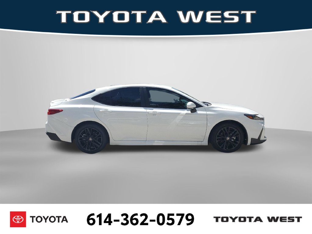 Used 2026 Toyota Camry SE Sedan