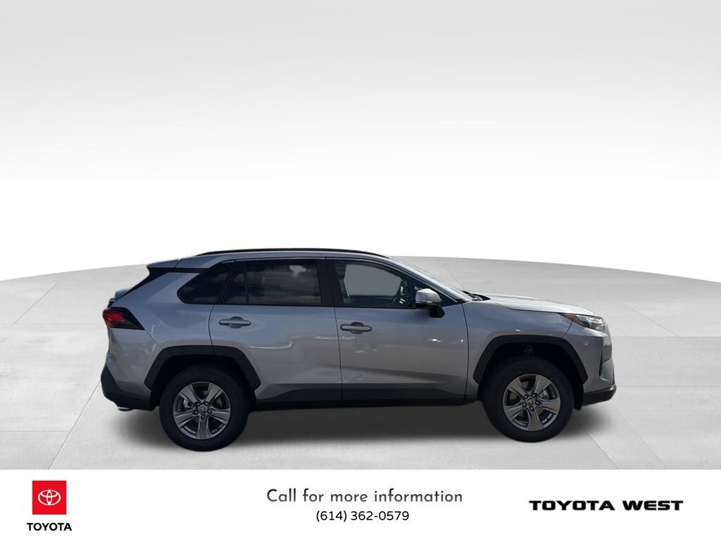 New 2025 Toyota RAV4 XLE SUV
