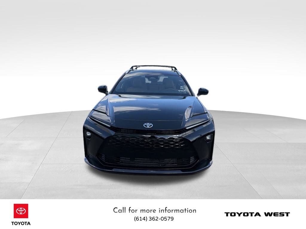 New 2025 Toyota Crown Signia  SUV