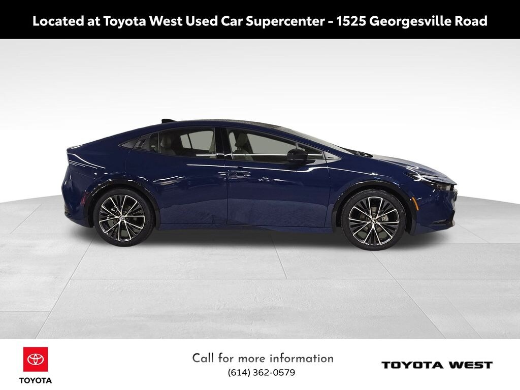 Used 2024 Toyota Prius XLE Hatchback