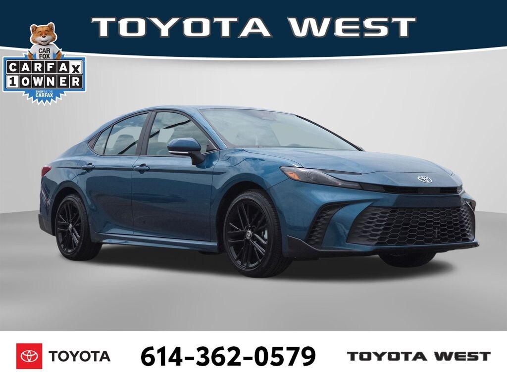 Used 2026 Toyota Camry SE Sedan