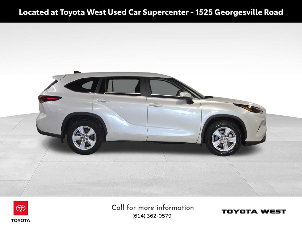Used 2024 Toyota Highlander  SUV