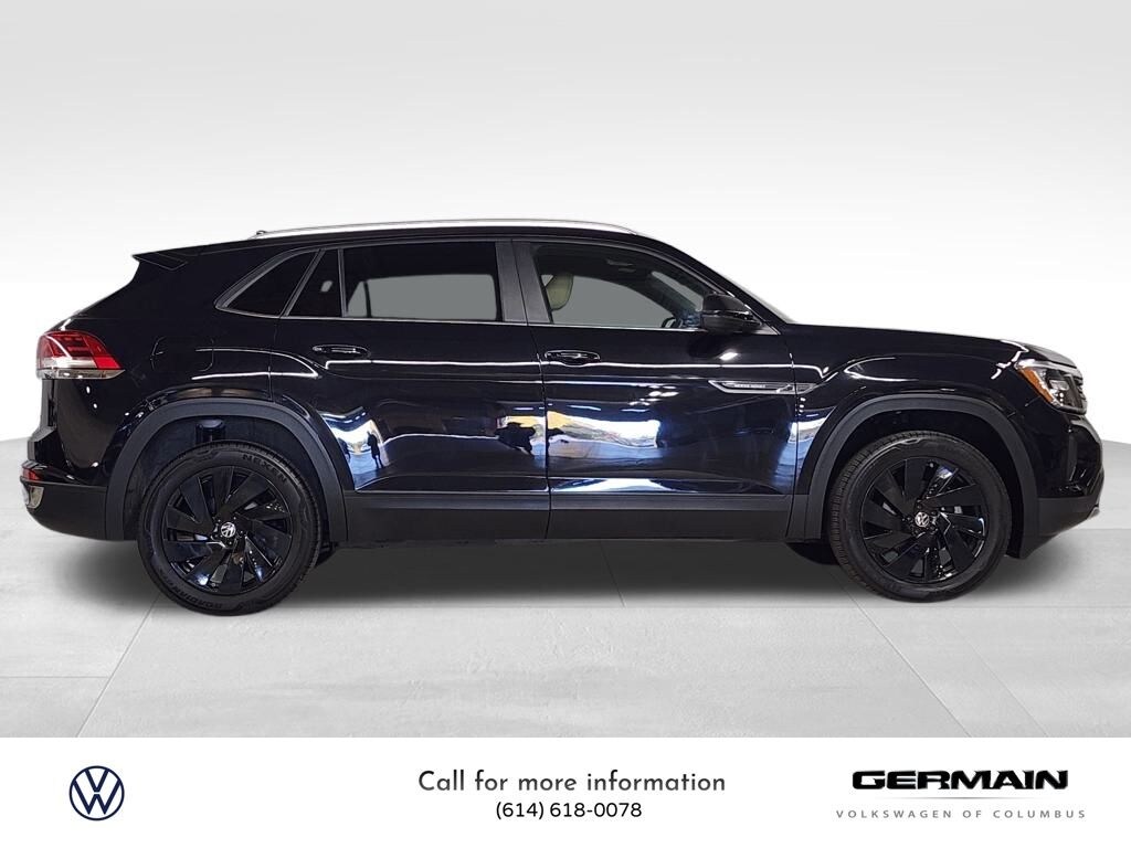 Certified 2025 Volkswagen Atlas Cross Sport 2.0T SE w/Technology SUV