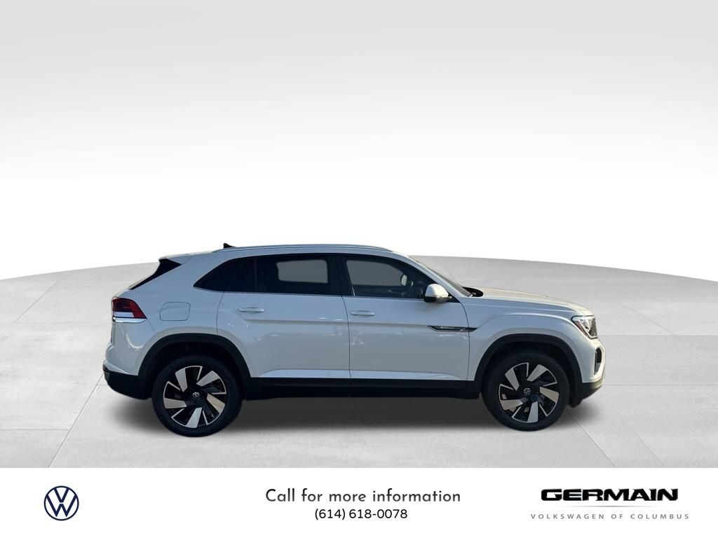 New 2026 Volkswagen Atlas Cross Sport 2.0T SE w/Technology SUV