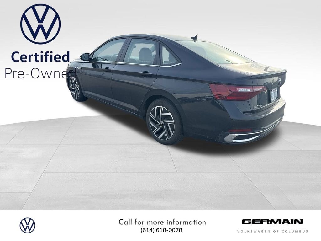 Certified 2022 Volkswagen Jetta 1.5T SEL Sedan